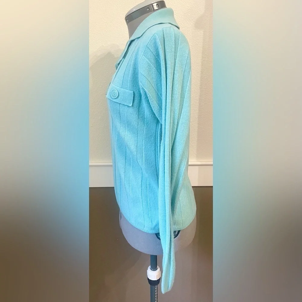 ⭐️Vintage 80s- 90s Bravo Sweater Size M Seafoam Collared Vertical Green Blue - Picture 8 of 8